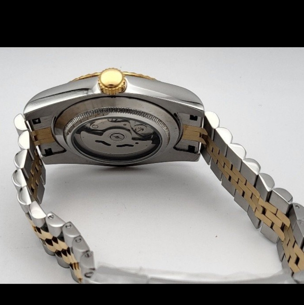 New Seiko Mod 36mm Automatic Watch - Picture 6 of 7